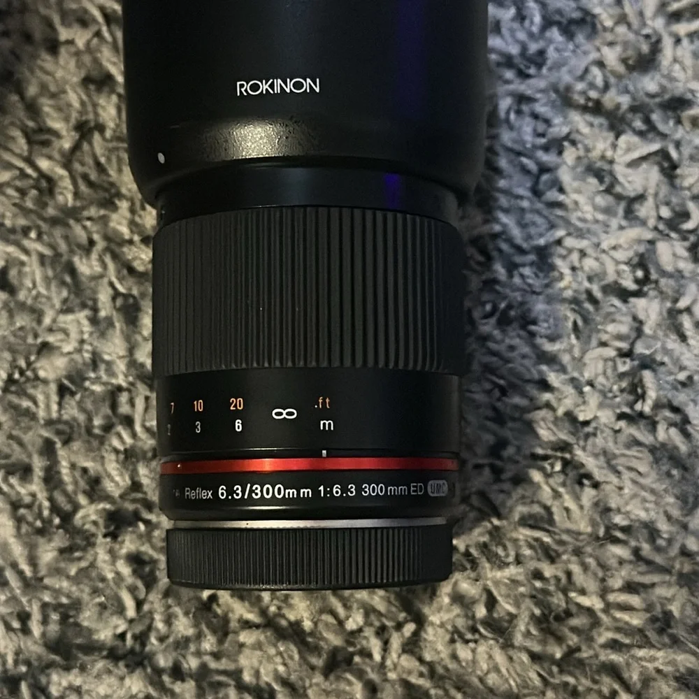 Samyang Reflex f/6.3 300mm ED UMC CS EFm canon mount.